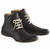 Pour marcher dans la neige &agrave; la campagne. Et pour la moquette dans la salle de r&eacute;union. Les confortables sneakers d&rsquo;hiver d&rsquo;Arcus&reg;.
